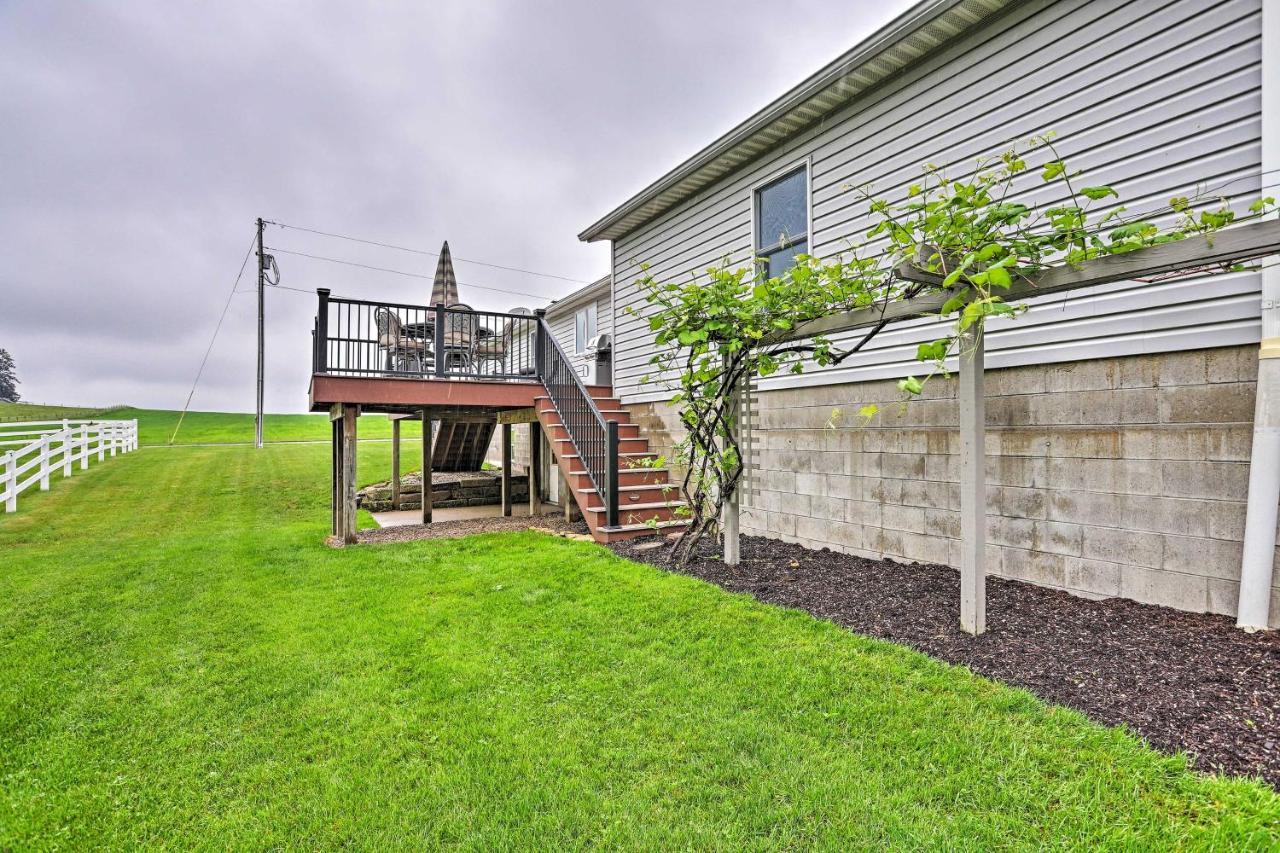 With Covered Porch And Fire Pit!